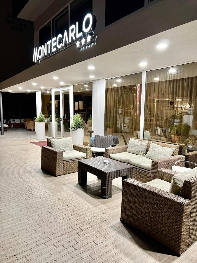 Hotel B&B Montecarlo Milano Marittima Extérieur photo